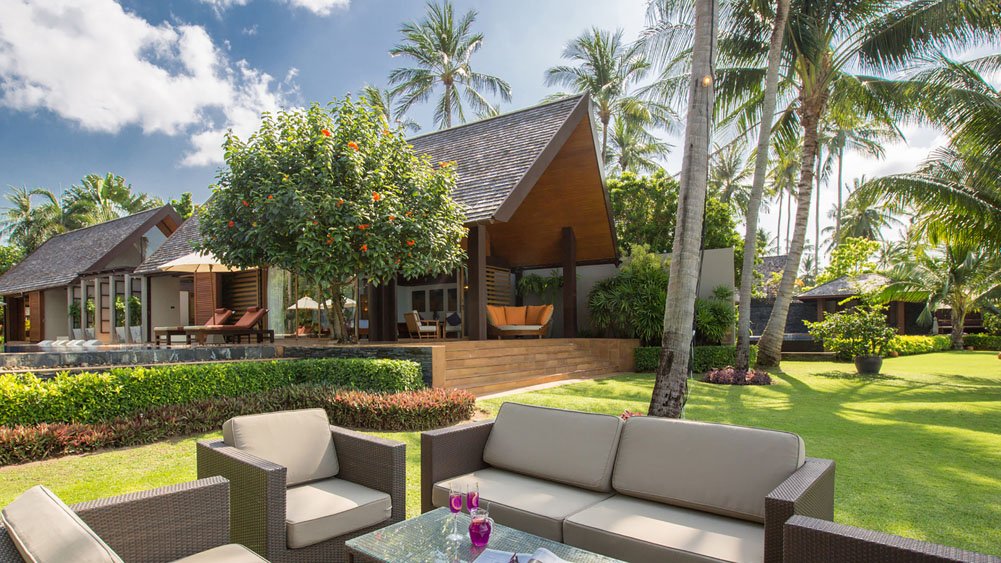 Baan Puri - Comfortable outdoor living area